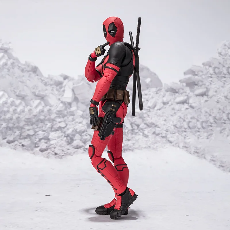Caja Original Bandai SHF en ch - Model Kit Deadpool reseña y precio