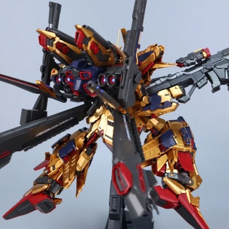Shenma modelo guerrero dorado  - Model Kit Armored Core reseña y precio