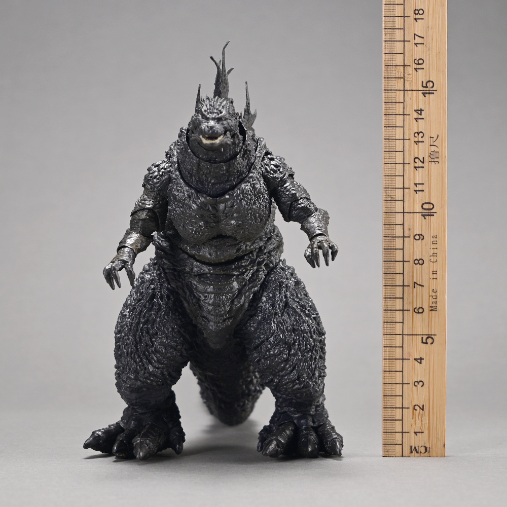 SHM NECA 2023 versión de la pe - Model Kit Godzilla reseña y precio